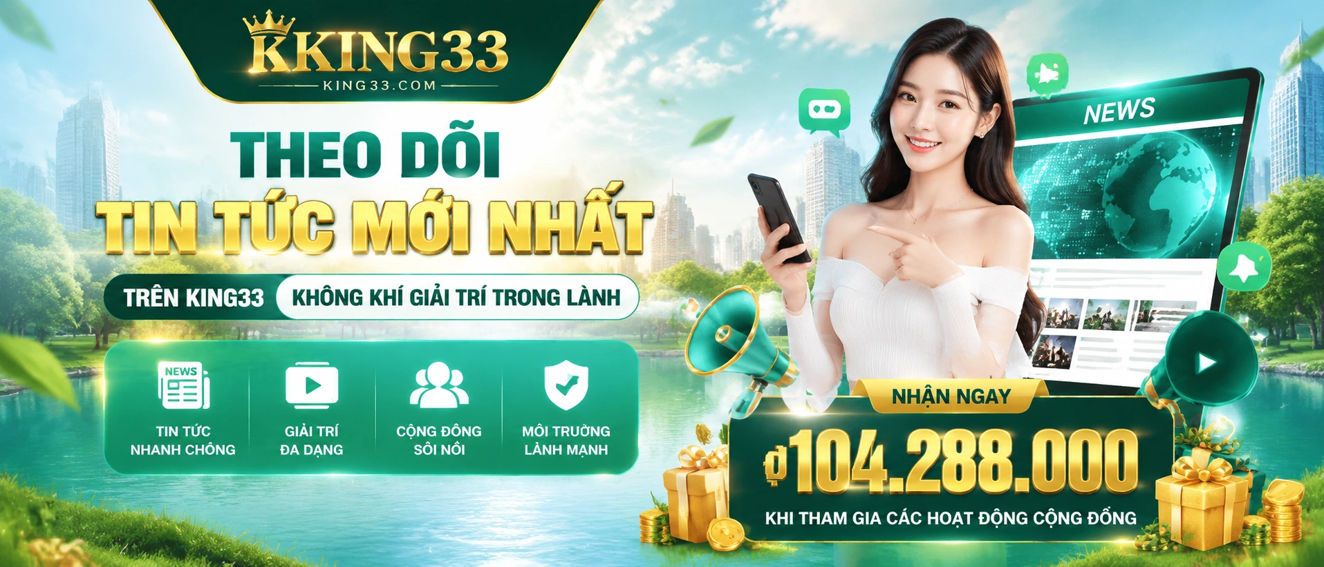 Người dùng xem tin khuyến mãi trên màn hình điện thoại